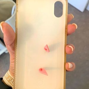 Loopy phone case